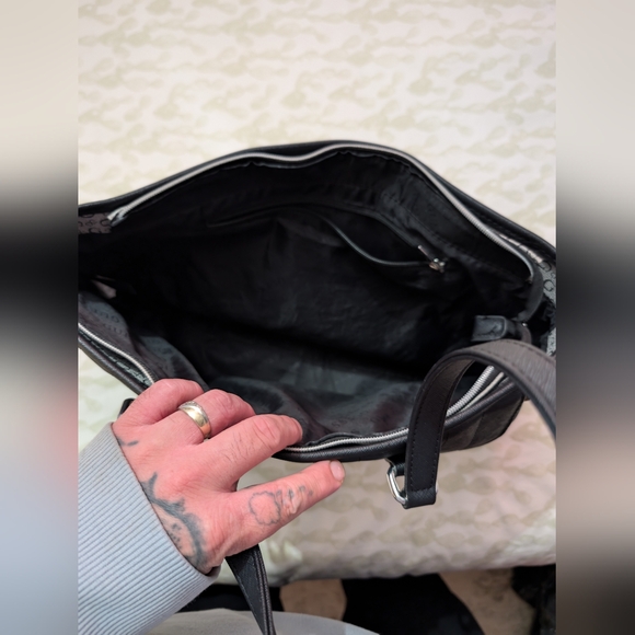 Woman's guess bag - Picture 2 of 2